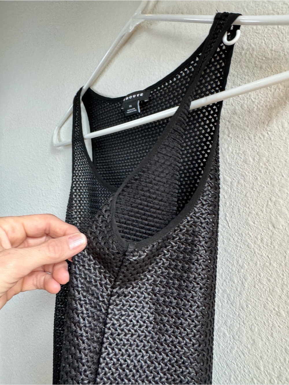 ☀️ TROUVÉ Mesh Tank - Picture 8 of 13